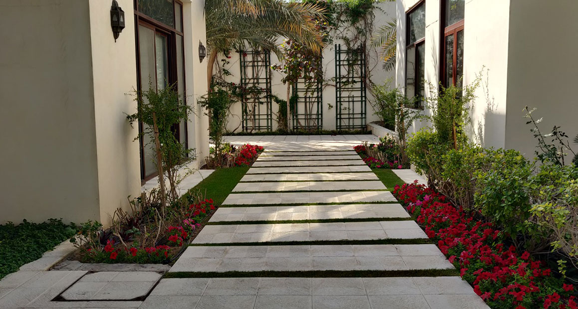 Q Gardens